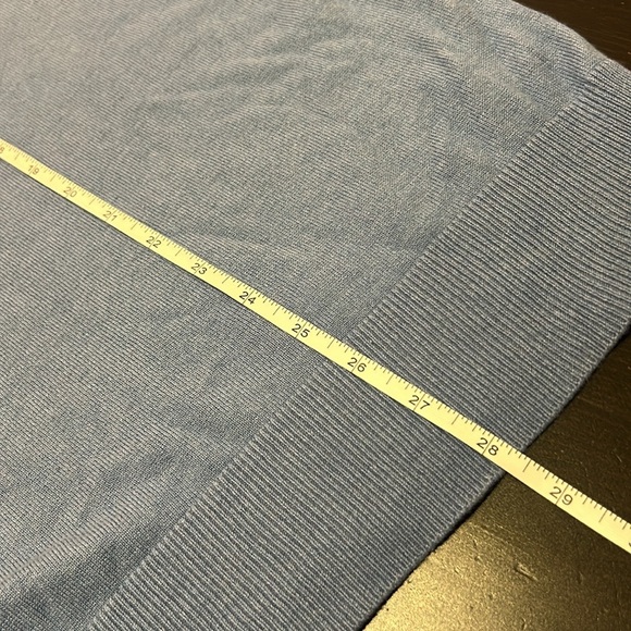 Banana Republic Long Sleeved V-Neck Sweater Men’s Blue Size XL Silk Cashmere - Picture 8 of 9